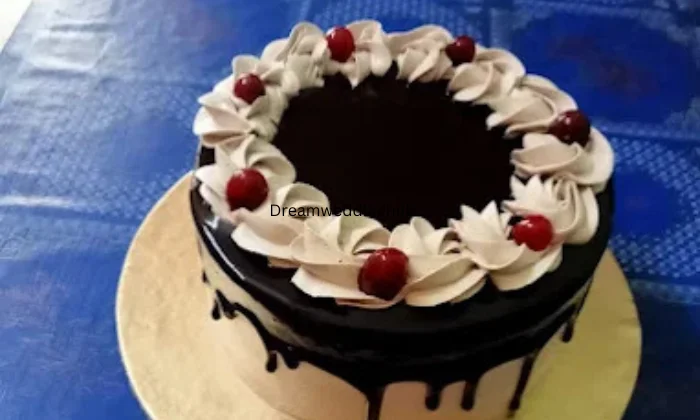 CHANDANAS YUMMY CAKE